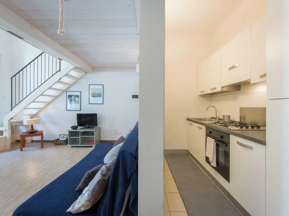 Apartment San Lorenzo Bright Loft Florence Italy