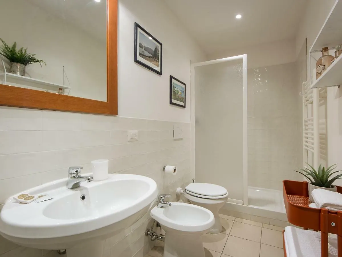 San Lorenzo Bright Loft Florence Italy